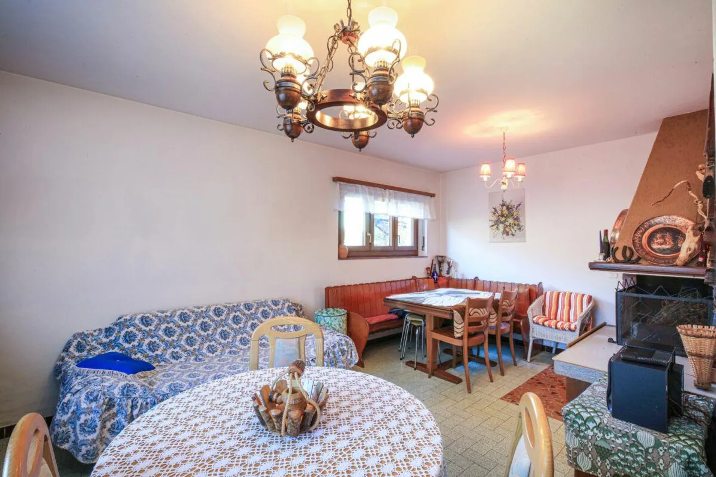 ROVEREDO - House to renovate with building land - Photo 15 of 17