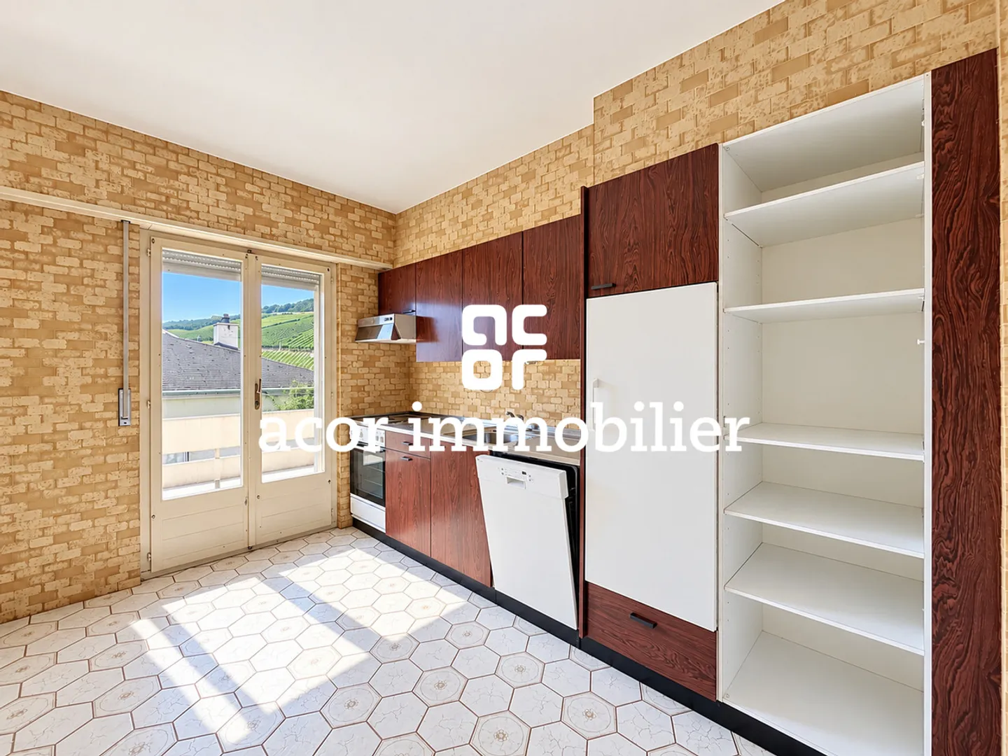 3-Zimmer-Wohnung mit Umwandlungspotenzial - Sierre - Foto 3 von 5