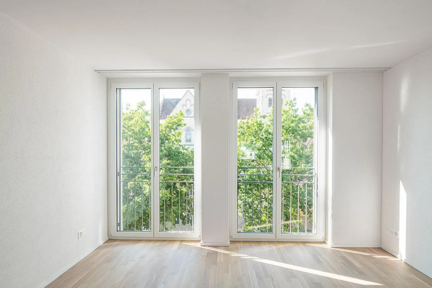 Beautiful modern 3.5 room apartment in Neuhausen! - Photo 4 of 13