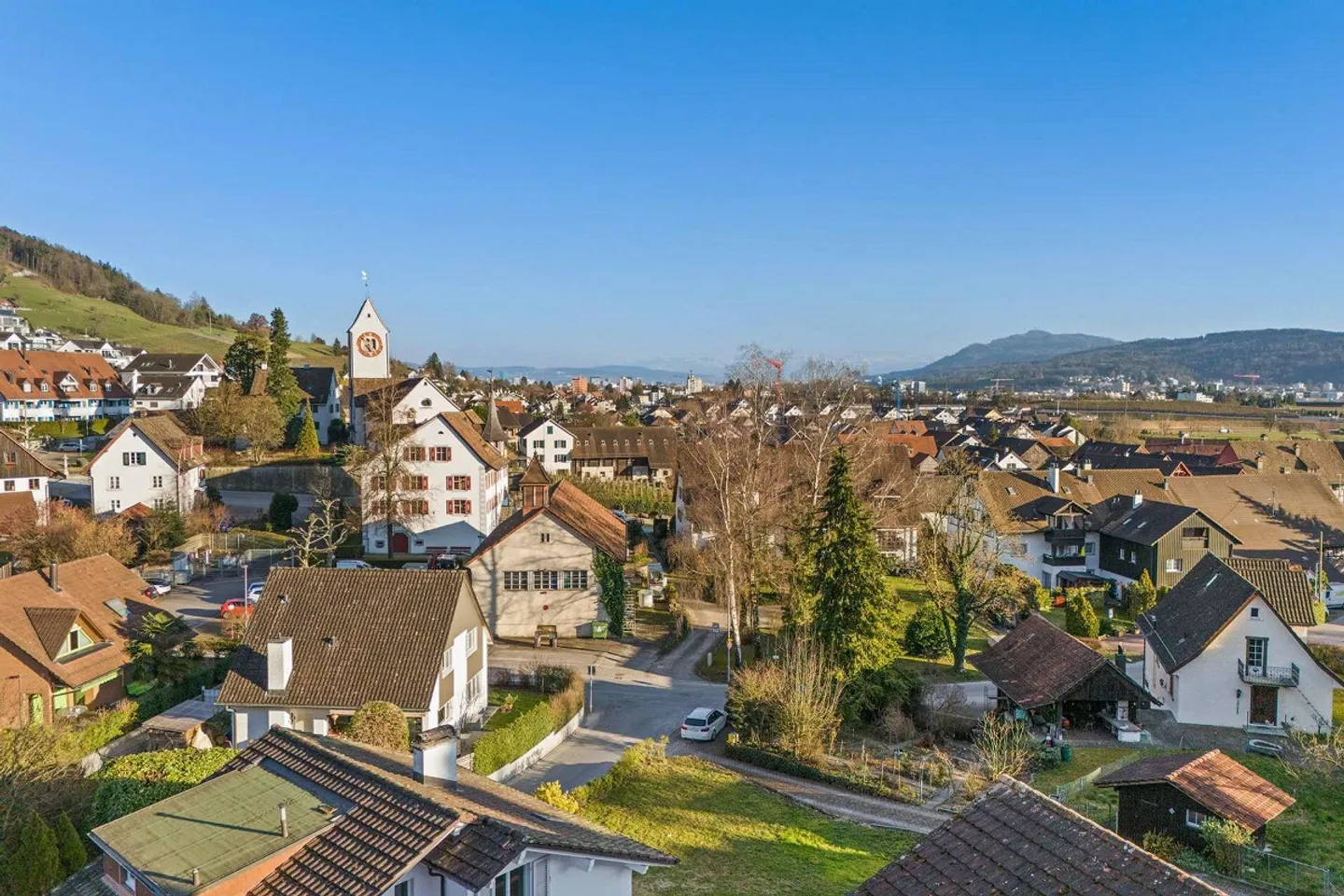 New apartment in Weiningen | To the vines - Photo 6 of 7