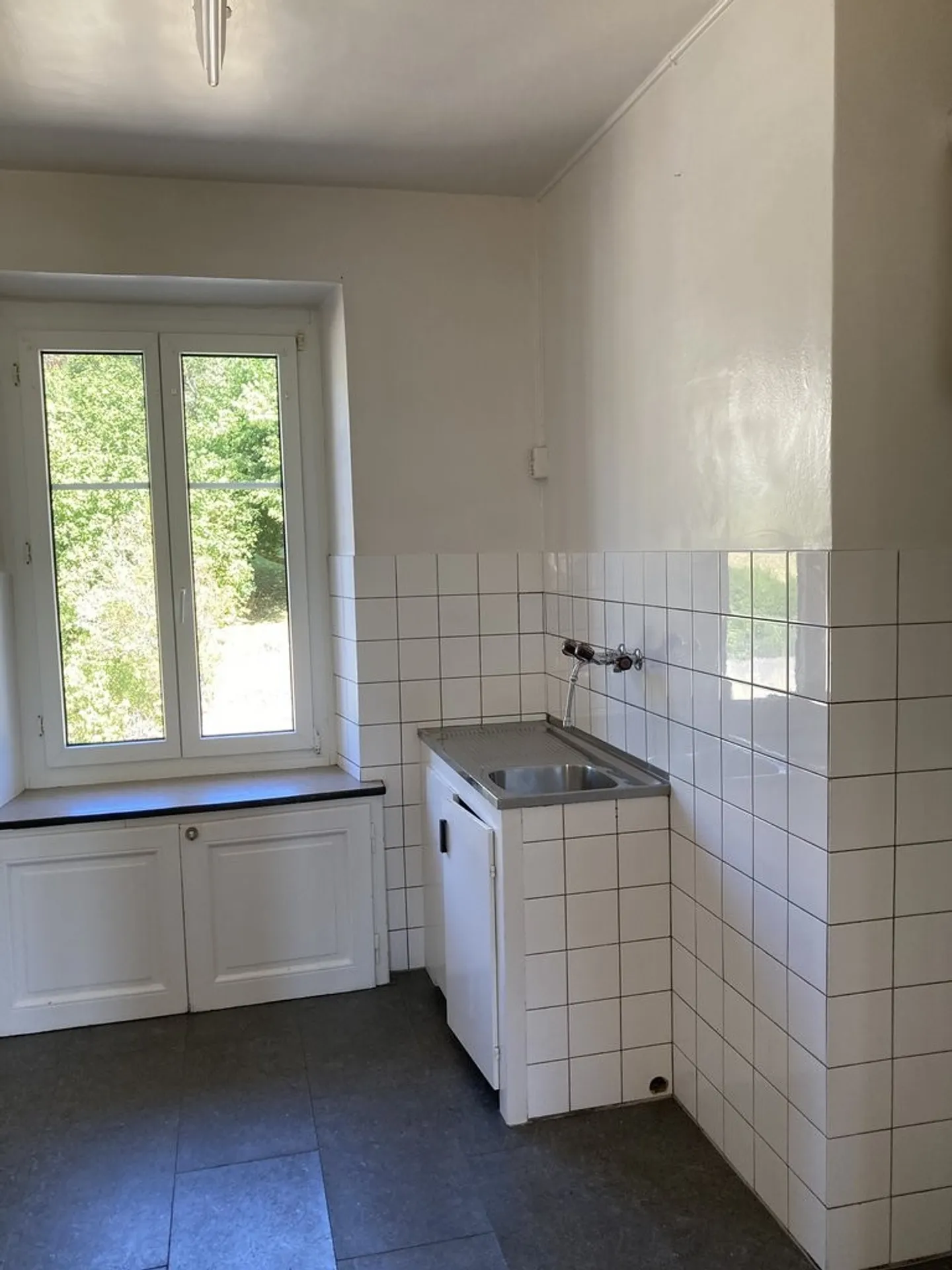 3 STANZE TUTTO COMFORT AL PIANO TERRA - Foto 1 di 9