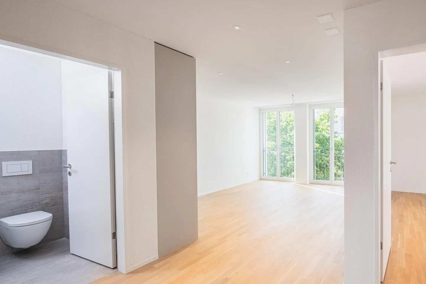 Beautiful modern 3.5 room apartment in Neuhausen! - Photo 6 of 13