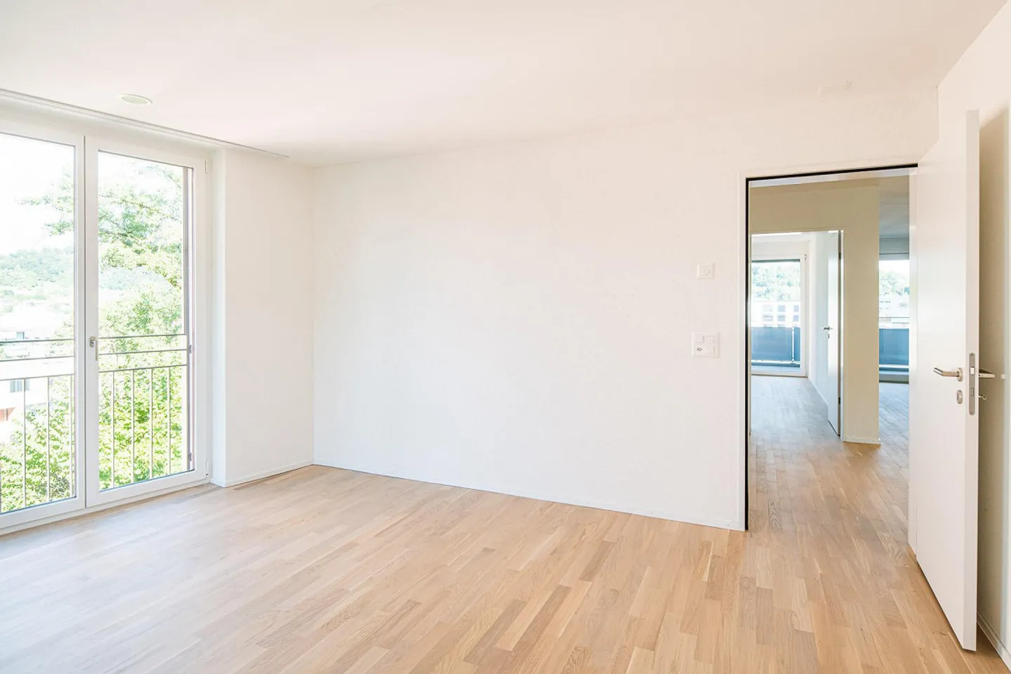 Beautiful modern 3.5 room apartment in Neuhausen! - Photo 7 of 13