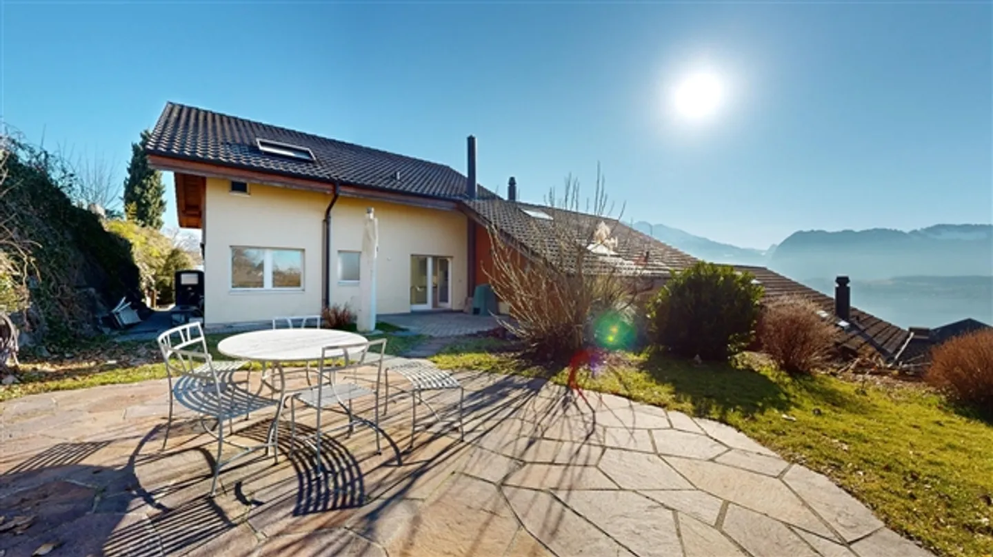 Casa unifamiliare di 6 ½ stanze a Oberhofen - Foto 9 di 13