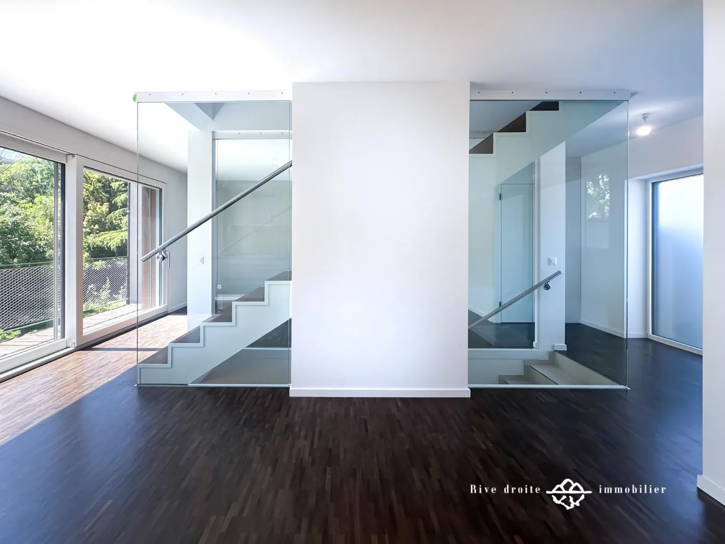 Terraced House - Photo 3 of 15