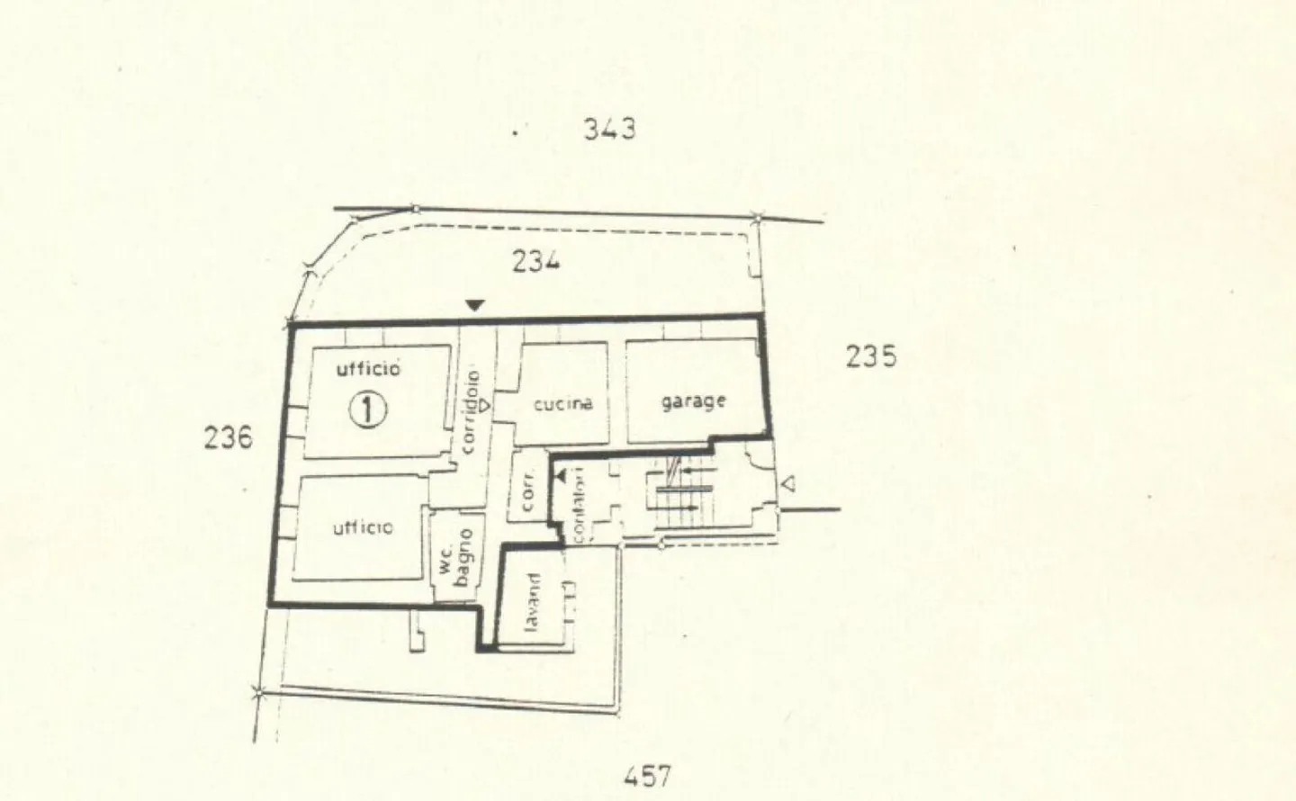 IN VENDITA NEL CENTRO DI VIRA GAMBAROGNO - CASA PLURIFAMILIARE CON 4 APPARTAMENTI E UN MAGAZZINO - Foto 12 di 15