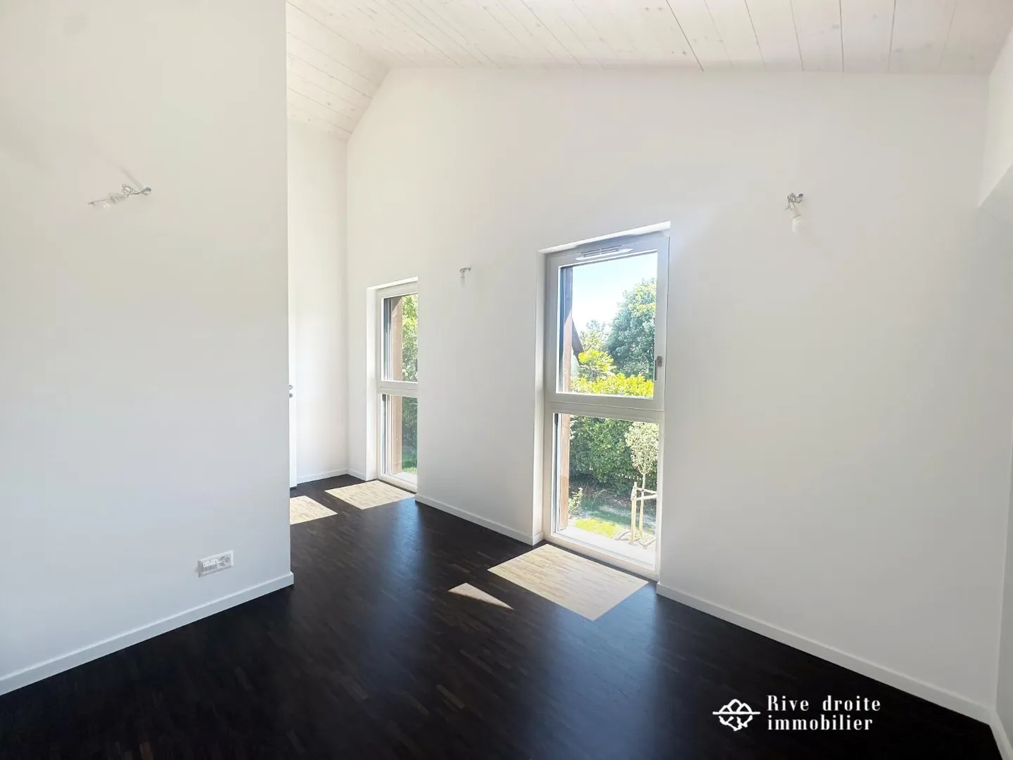 Terraced House - Photo 10 of 15
