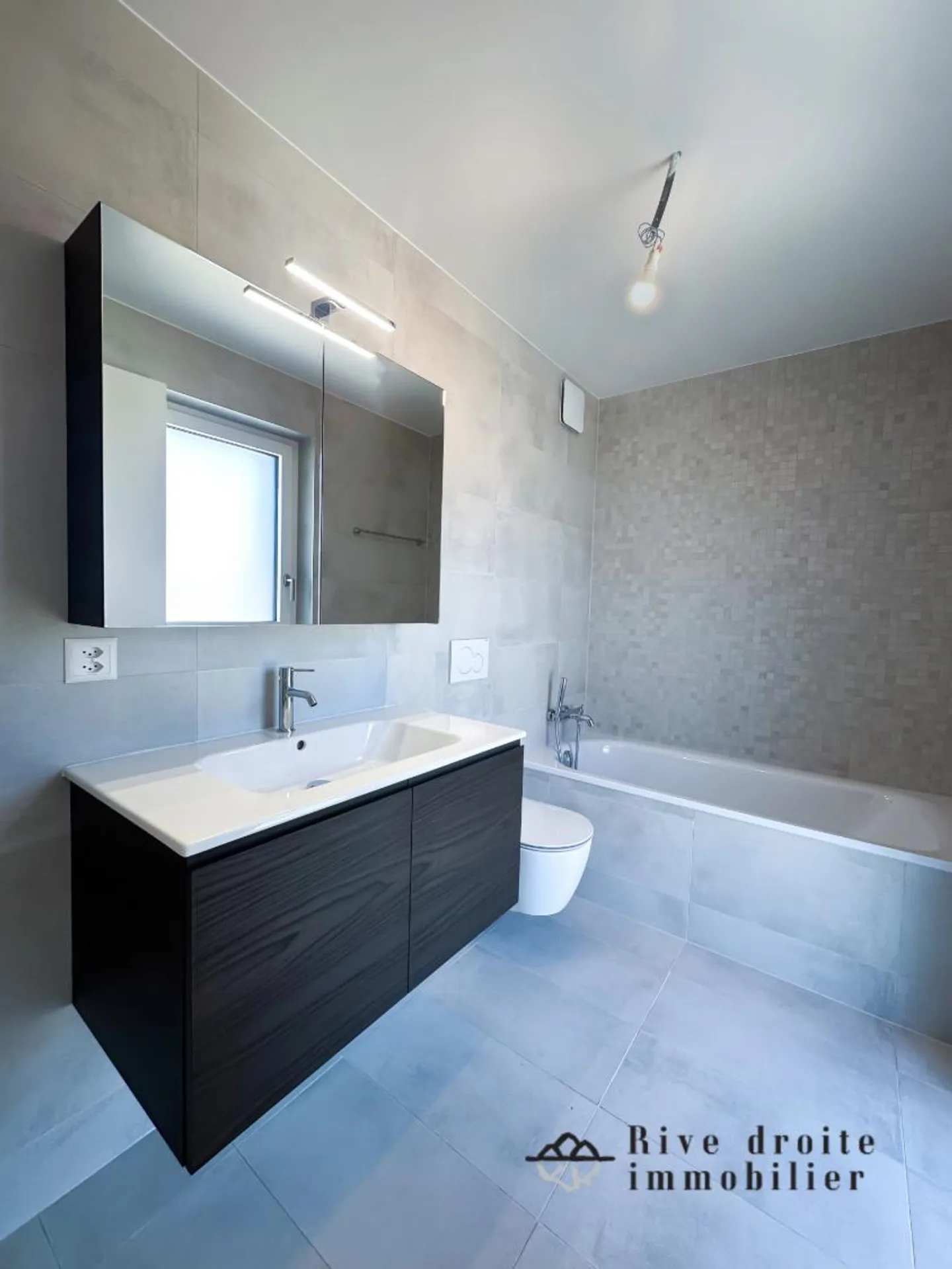 Terraced House - Photo 11 of 15