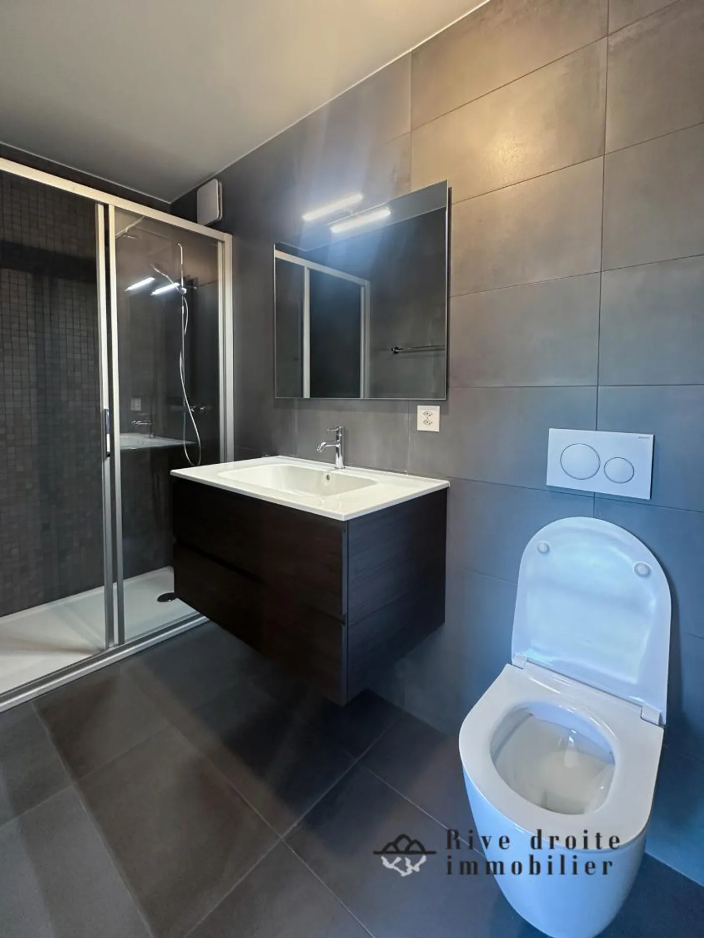 Terraced House - Photo 12 of 15
