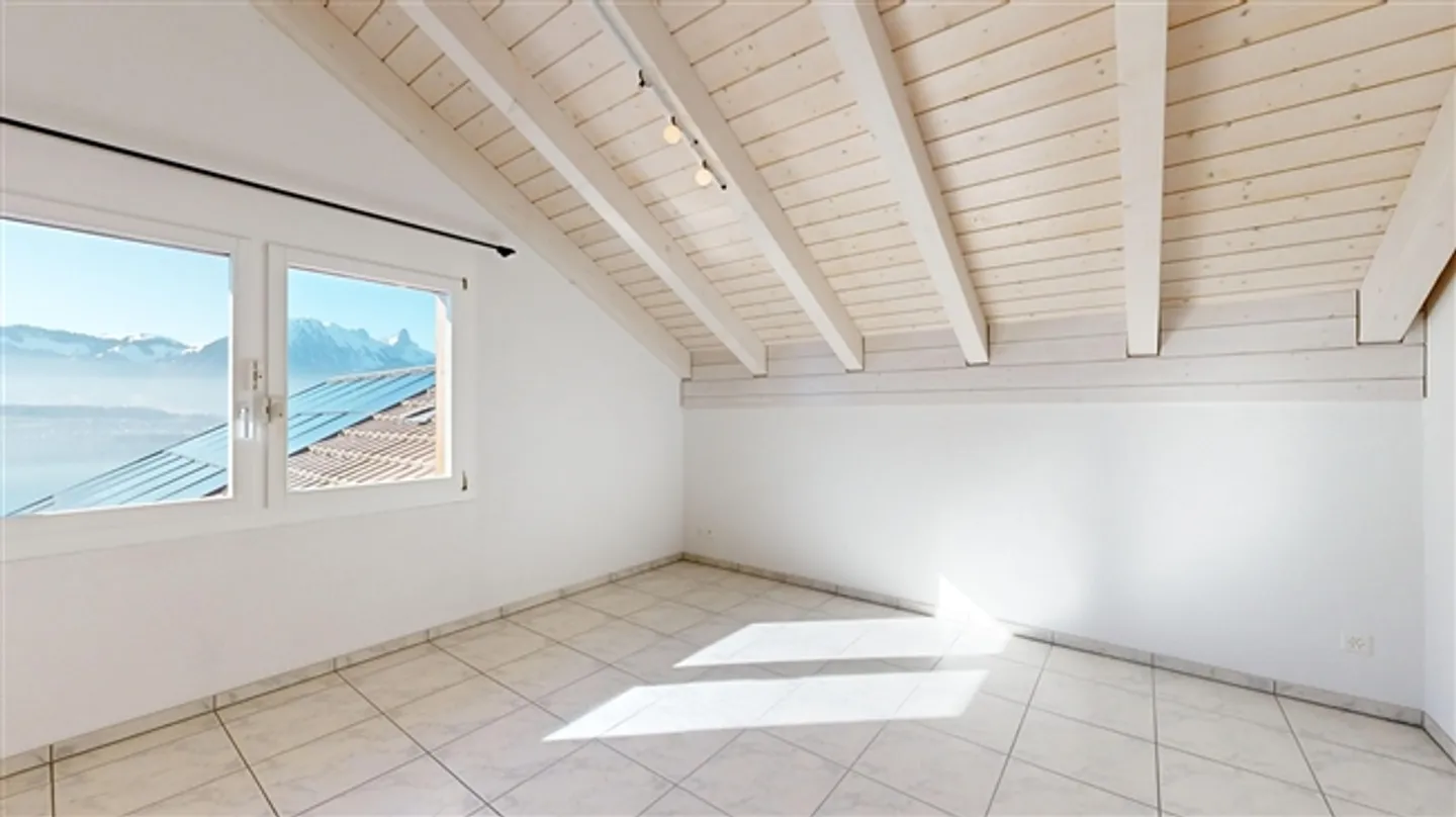 Casa unifamiliare di 6 ½ stanze a Oberhofen - Foto 12 di 13