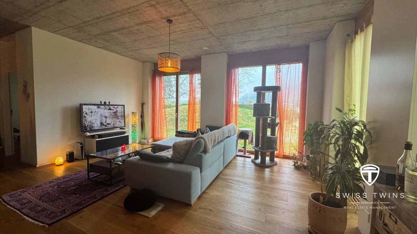 Appartement exclusif de 4,5 pièces au rez-de-chaussée - Photo 4 sur 10