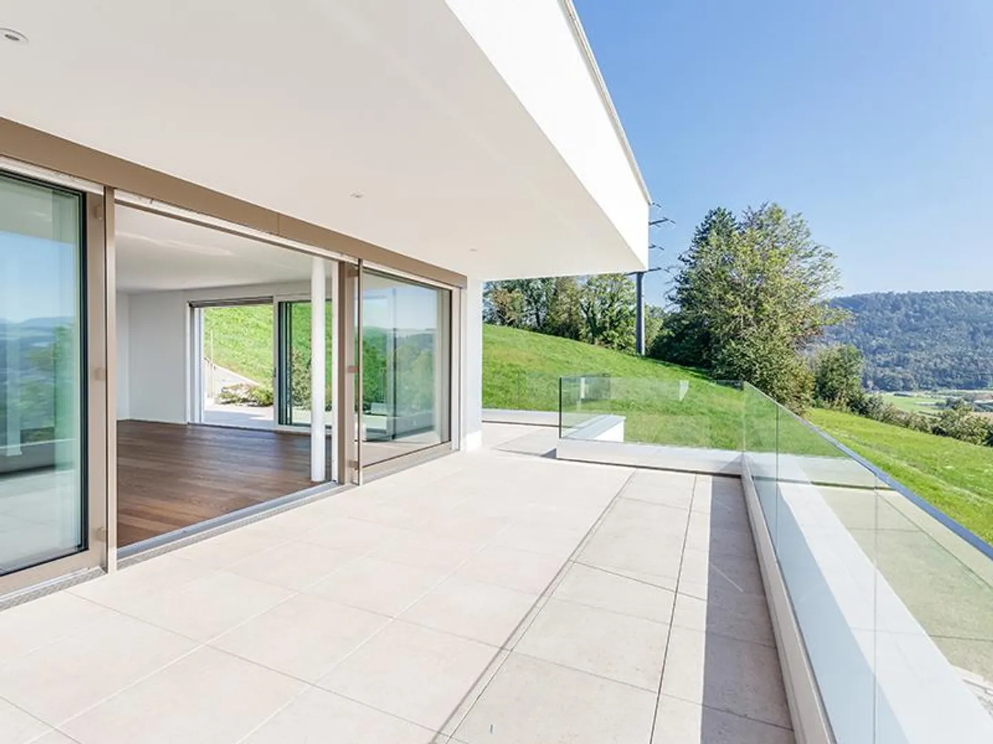 The Grand View | Villa - Photo 5 of 11