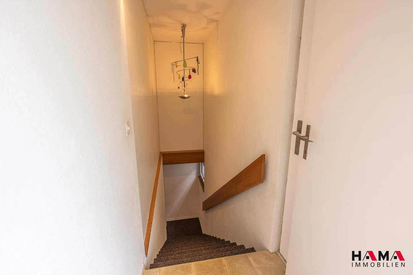 Spacious 6.5-room terrace house with sauna and pool in prime location - Photo 15 of 30