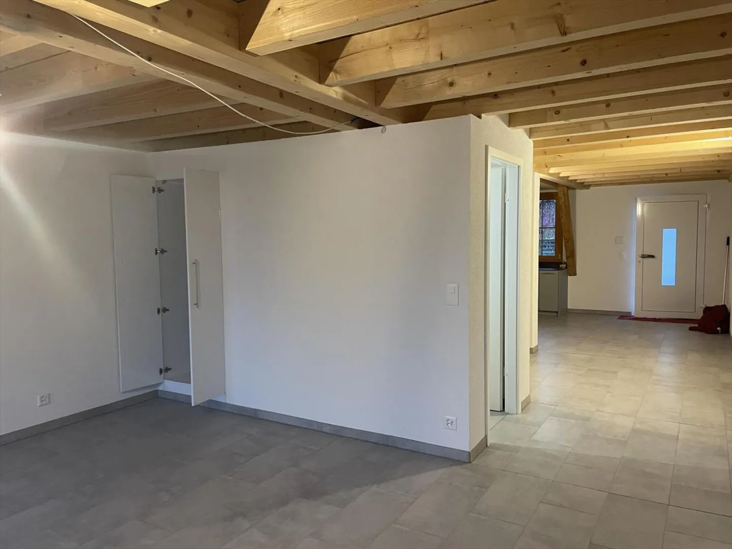 Appartamento 5.5 stanze a Neirivue - Foto 3 di 7