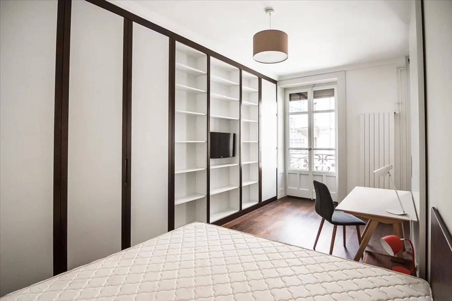 Im Herzen von Plainpalais, schöne möblierte Wohnung - Foto 4 von 7