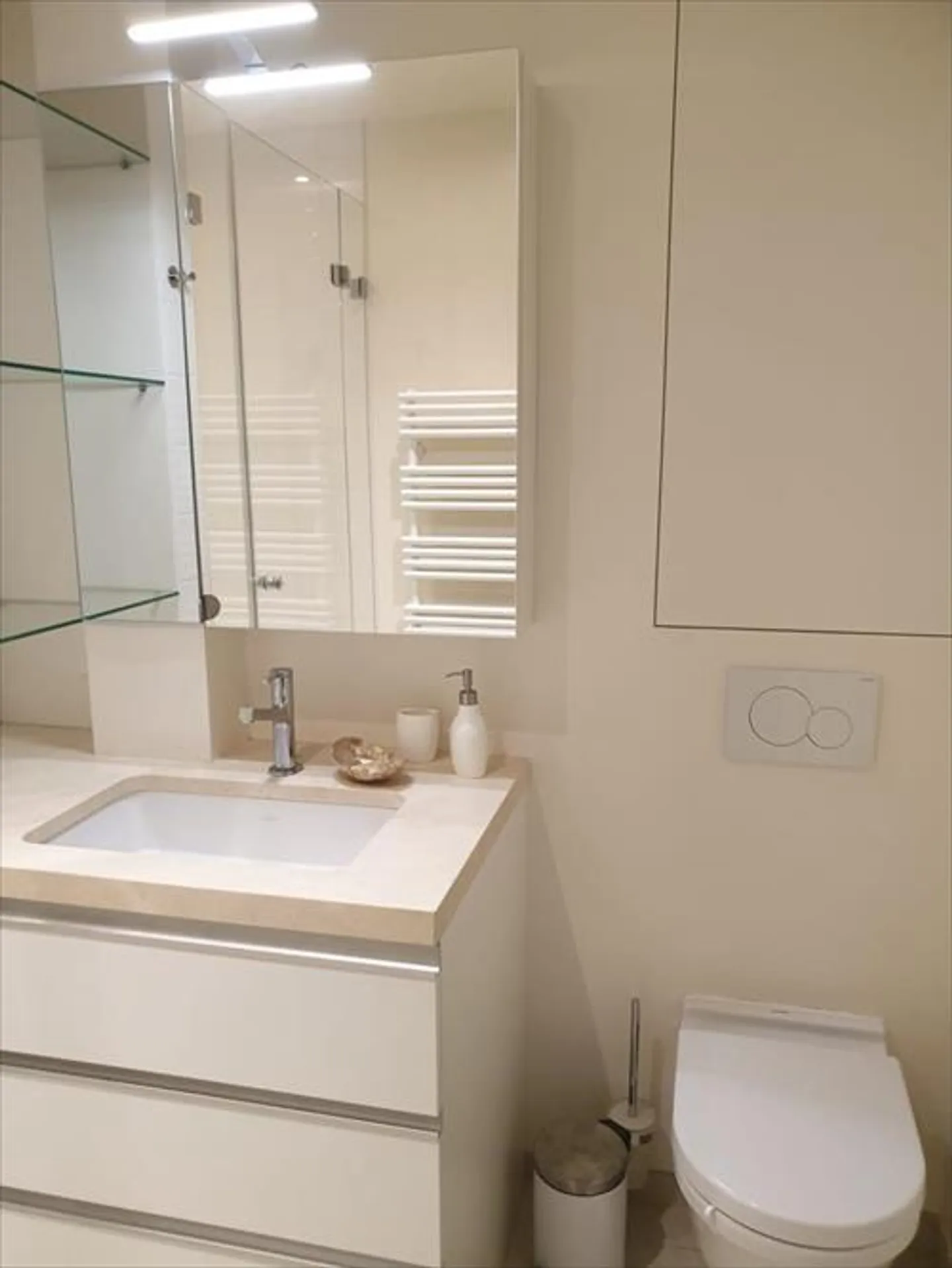 Im Herzen von Plainpalais, schöne möblierte Wohnung - Foto 6 von 7