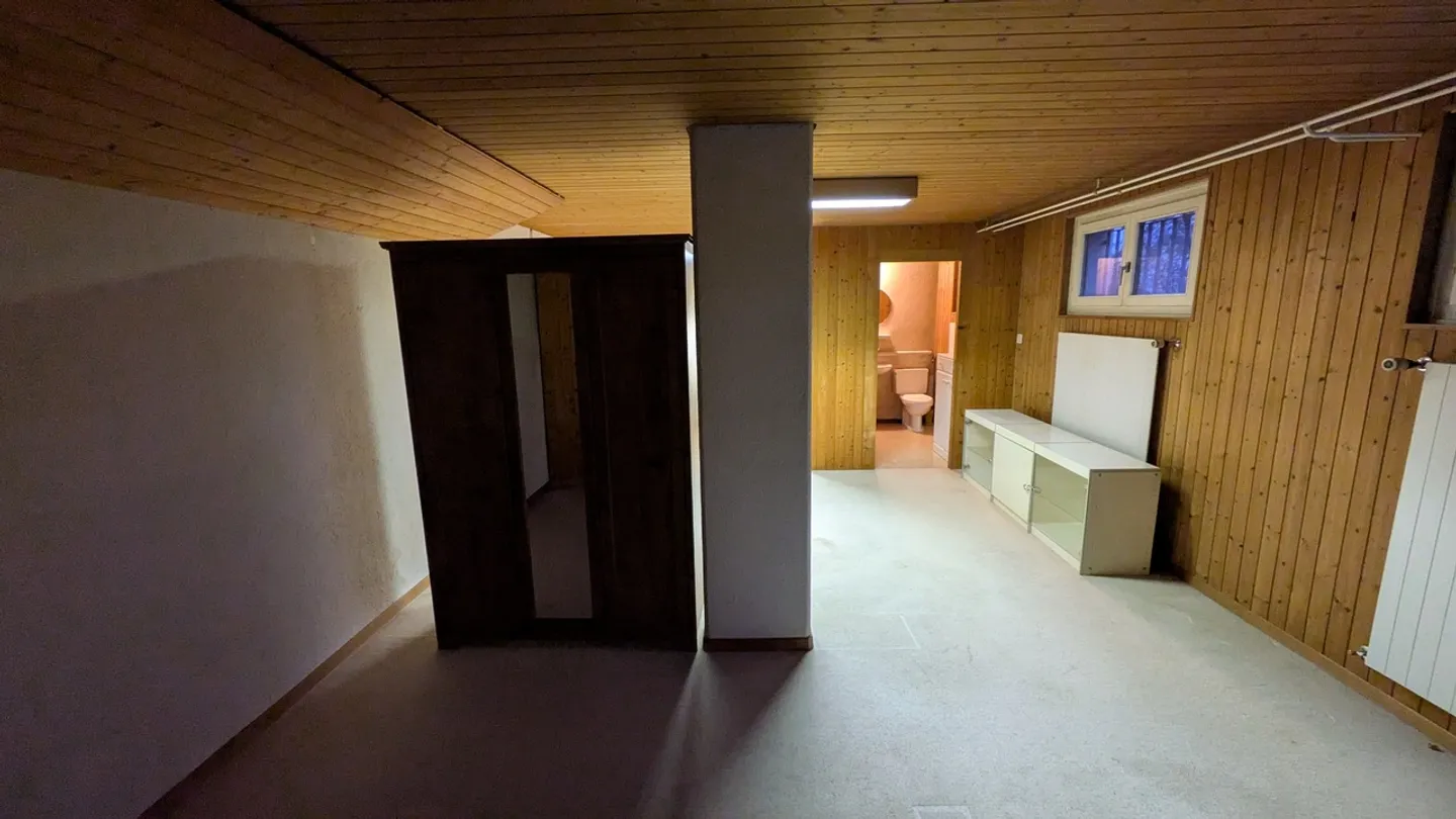 Storage space for rent - Photo 9 of 13