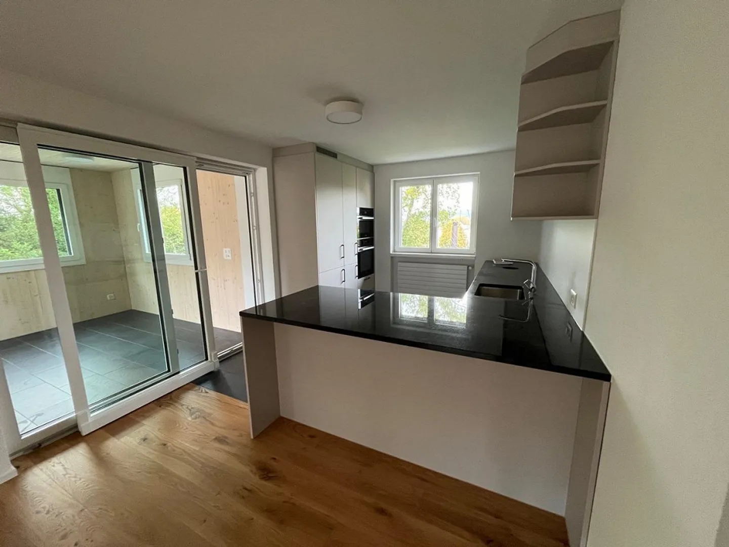 3.5 room apartment with gallery and glazed loggia (renovated 2024) - Photo 5 of 8