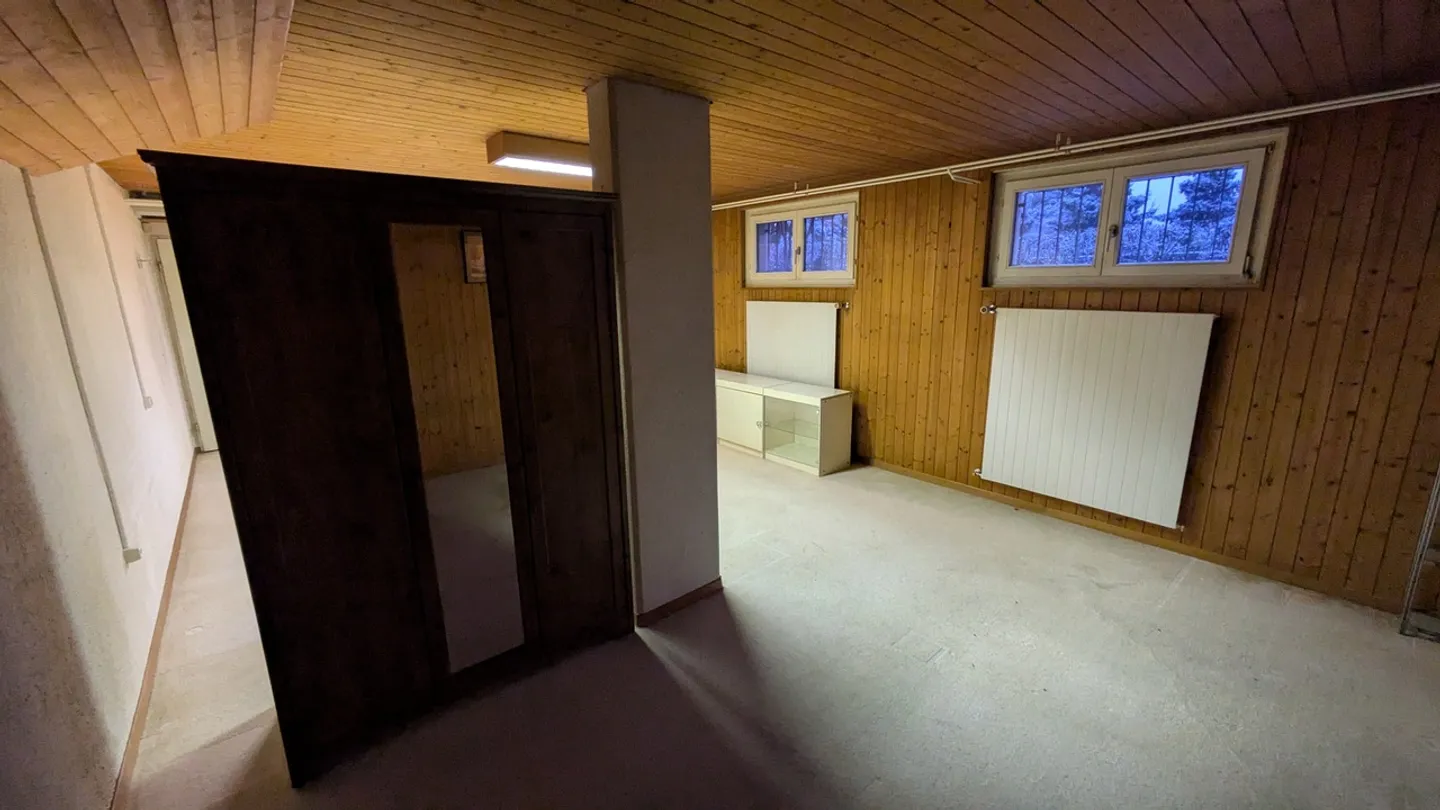 Storage space for rent - Photo 10 of 13