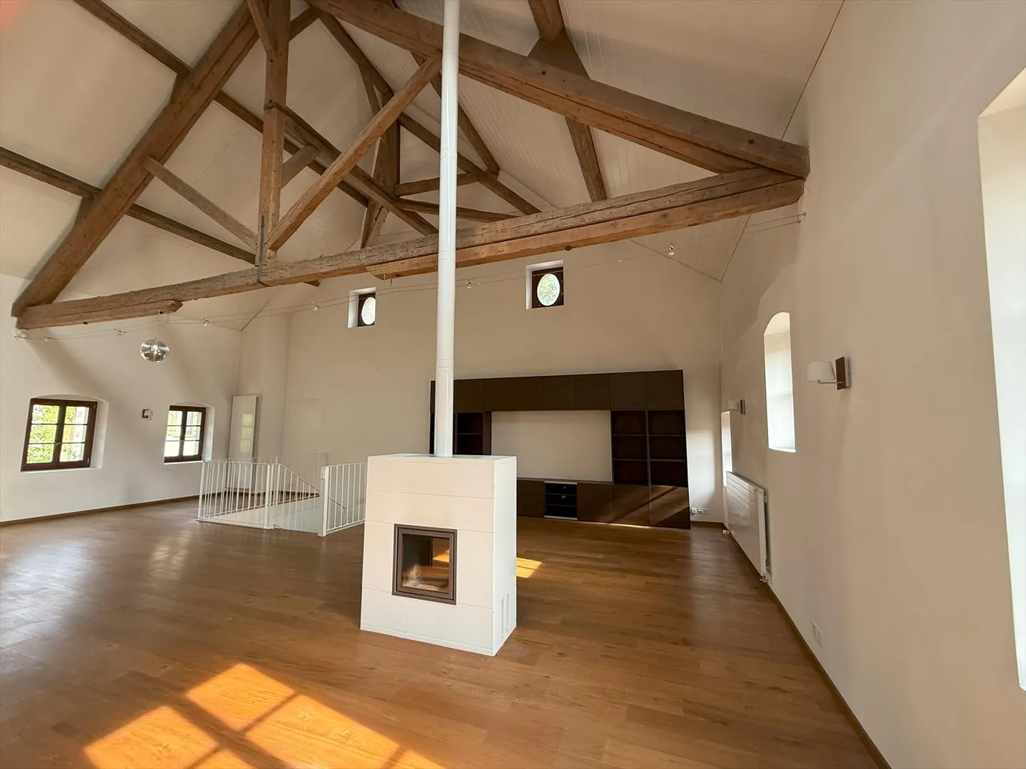 6-Zimmer-Wohnung - Foto 5 von 10