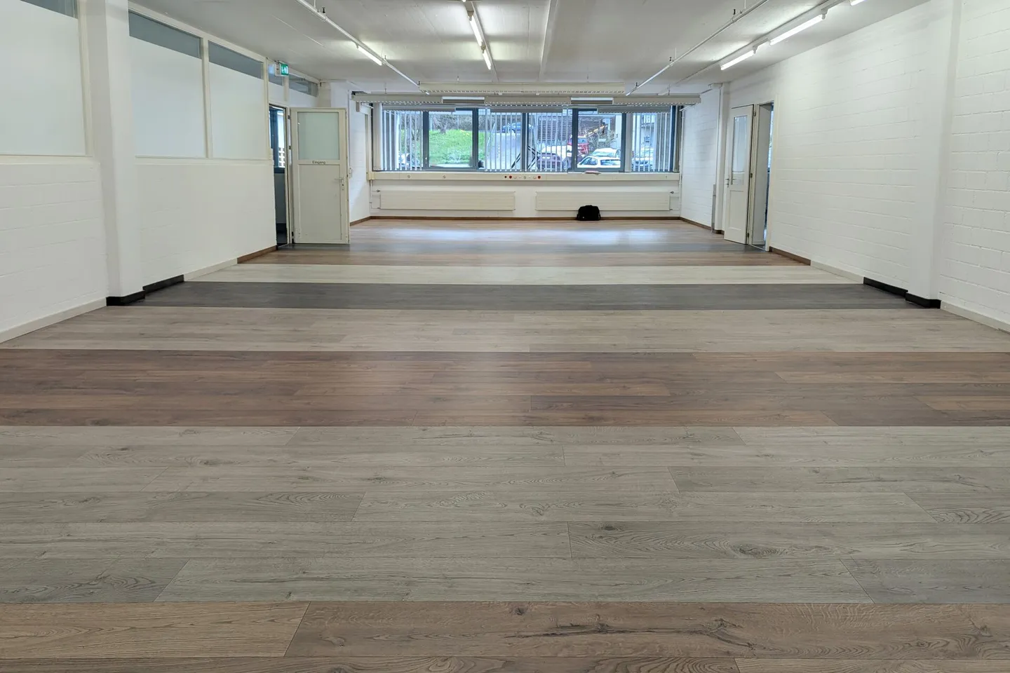 Commercial space directly at the loading ramp - Photo 3 of 7
