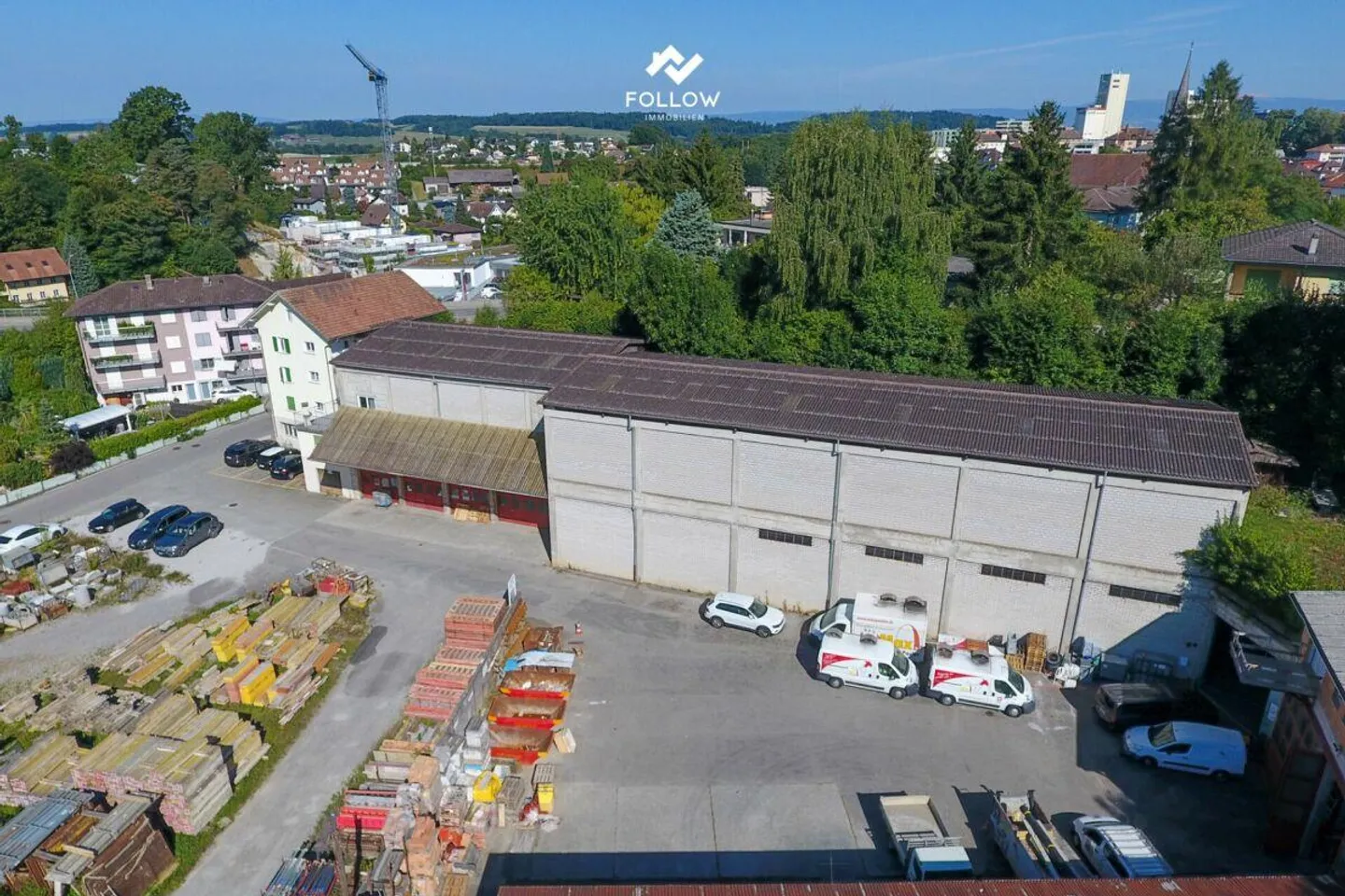 Edificio residenziale e magazzino situato in posizione centrale con grande potenziale - Foto 3 di 17