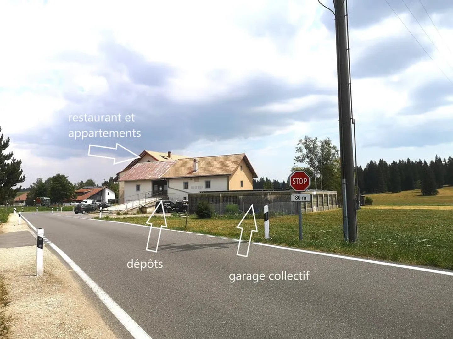 Mixed-use building with restaurant, 4 apartments, storage, collective garage, solar panels - Photo 6 of 9