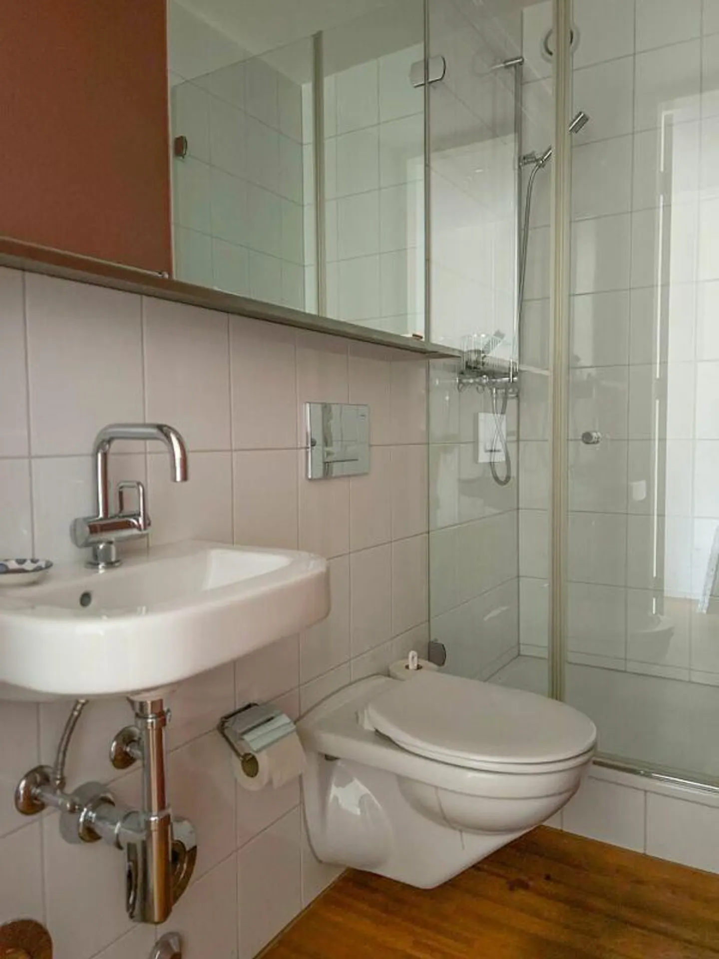 Maisonette apartment with large garden centrally located in Worb - Photo 7 of 13