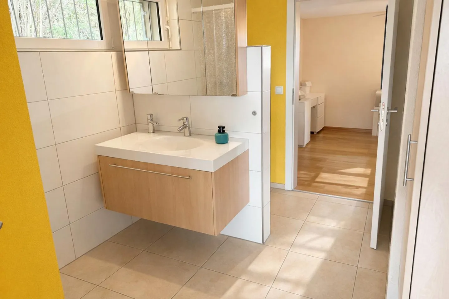Vivere esclusivo: Casa di 6,5 stanze con appartamento - Foto 9 di 16