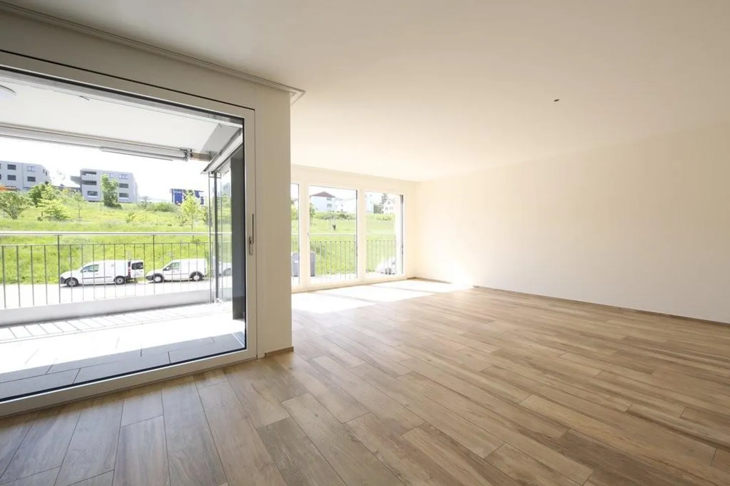 Appartamento moderno con lavanderia privata - Foto 3 di 7