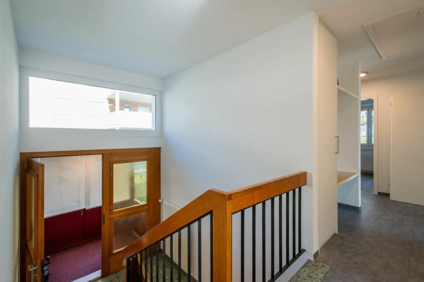 Well-maintained single-family house with outdoor area - Photo 13 of 21