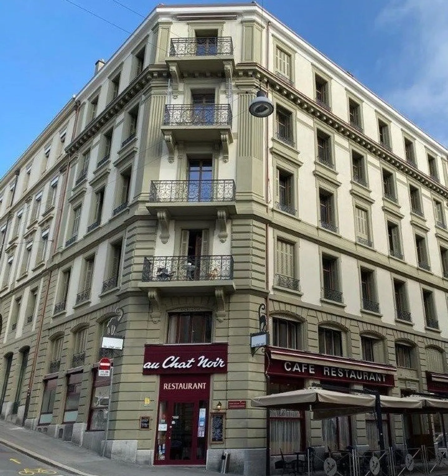 Renovated 3.5 Room Apartment - Photo 1 of 10