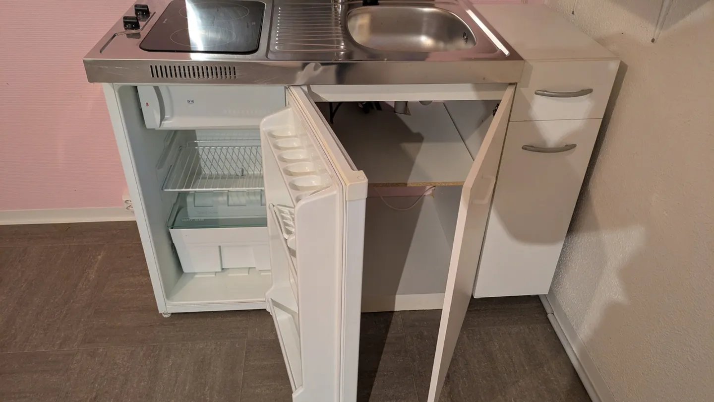 Storage space for rent - Photo 11 of 13