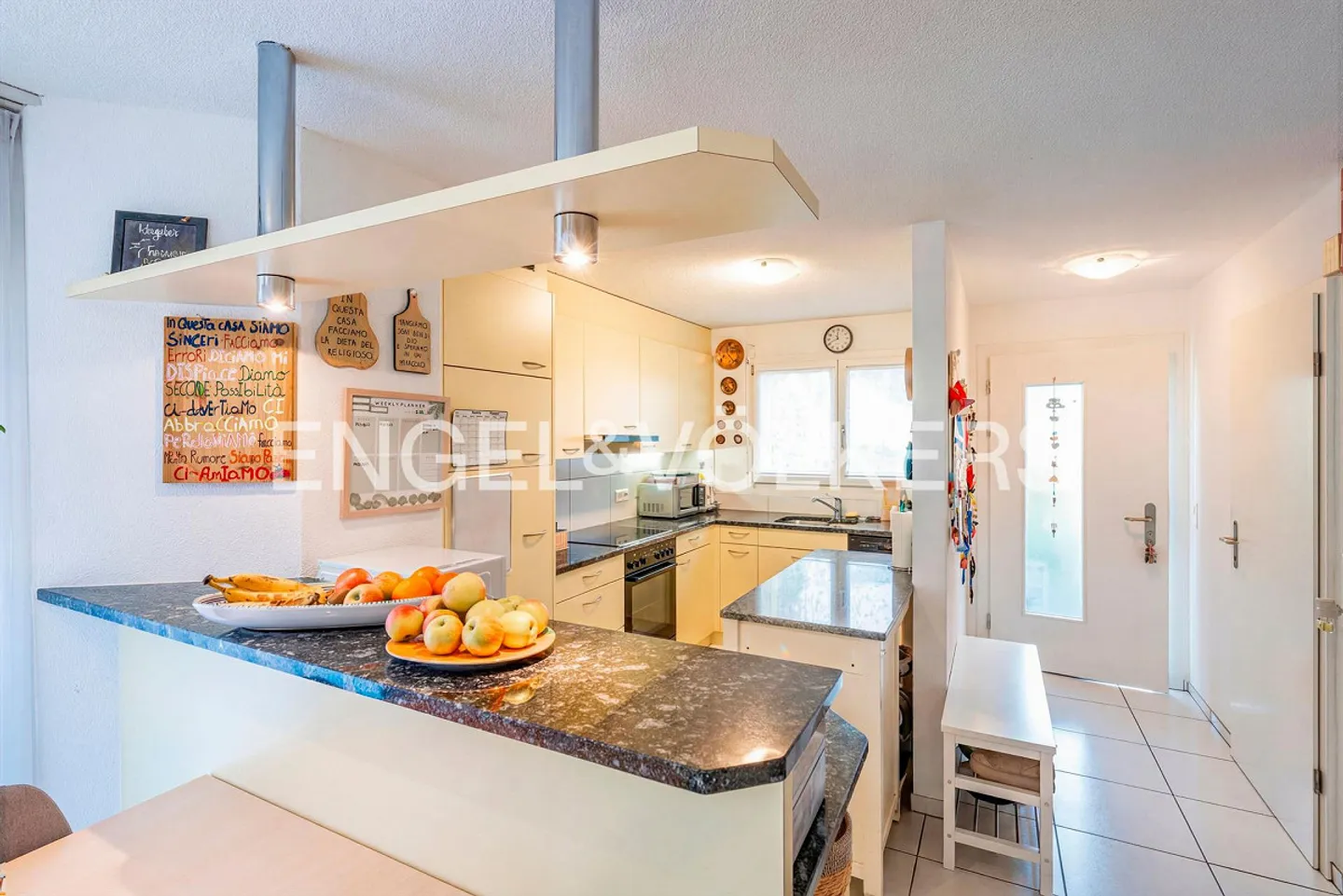 Comfort and Tranquility for the Family - Photo 6 of 13