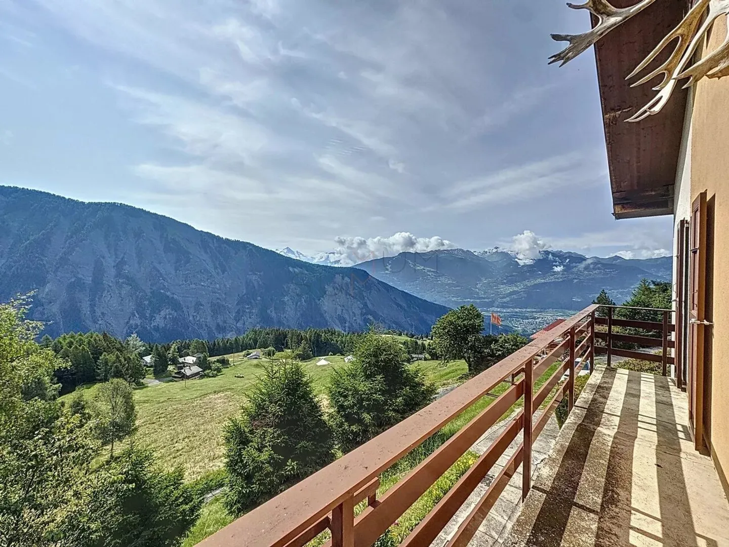 Chalet with panoramic view in Mayens de My - Photo 11 of 13