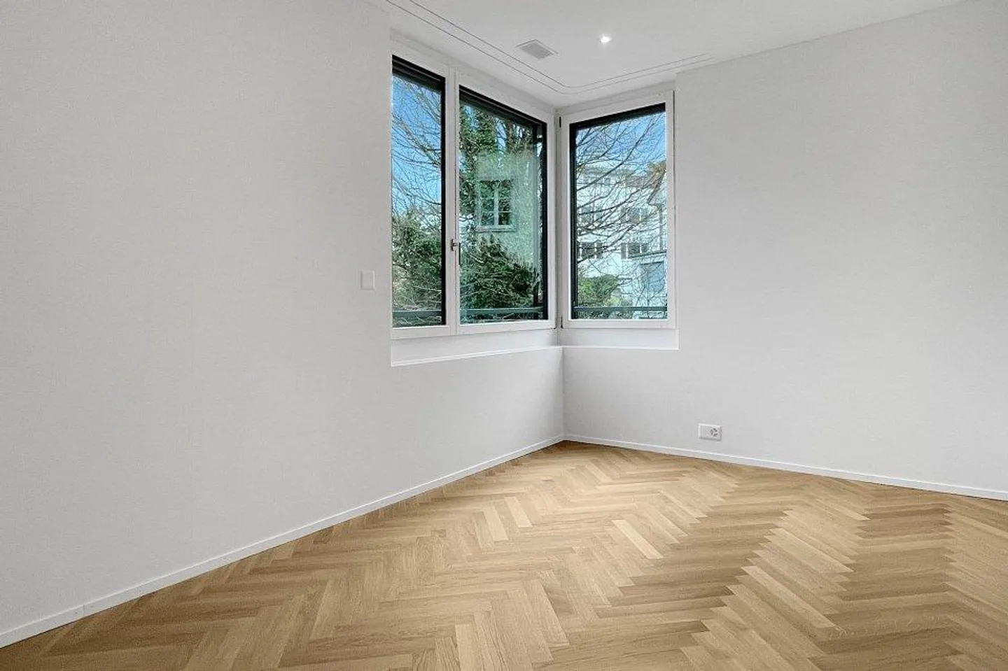 3.5 Room Apartment - Photo 12 of 12