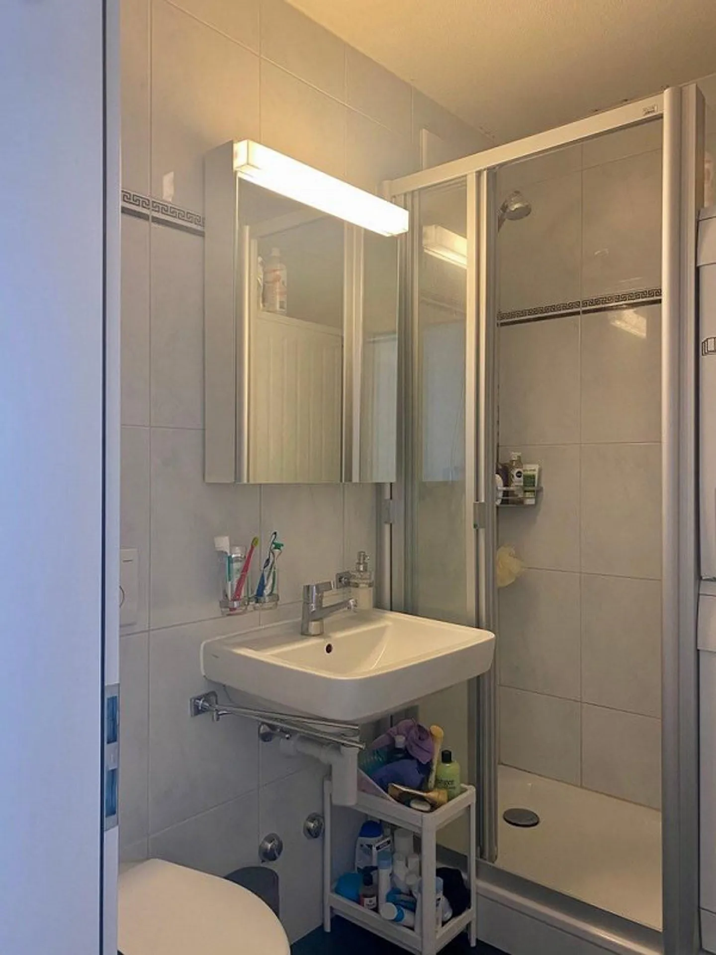 Cozy Home in a Quiet Location - Photo 6 of 9