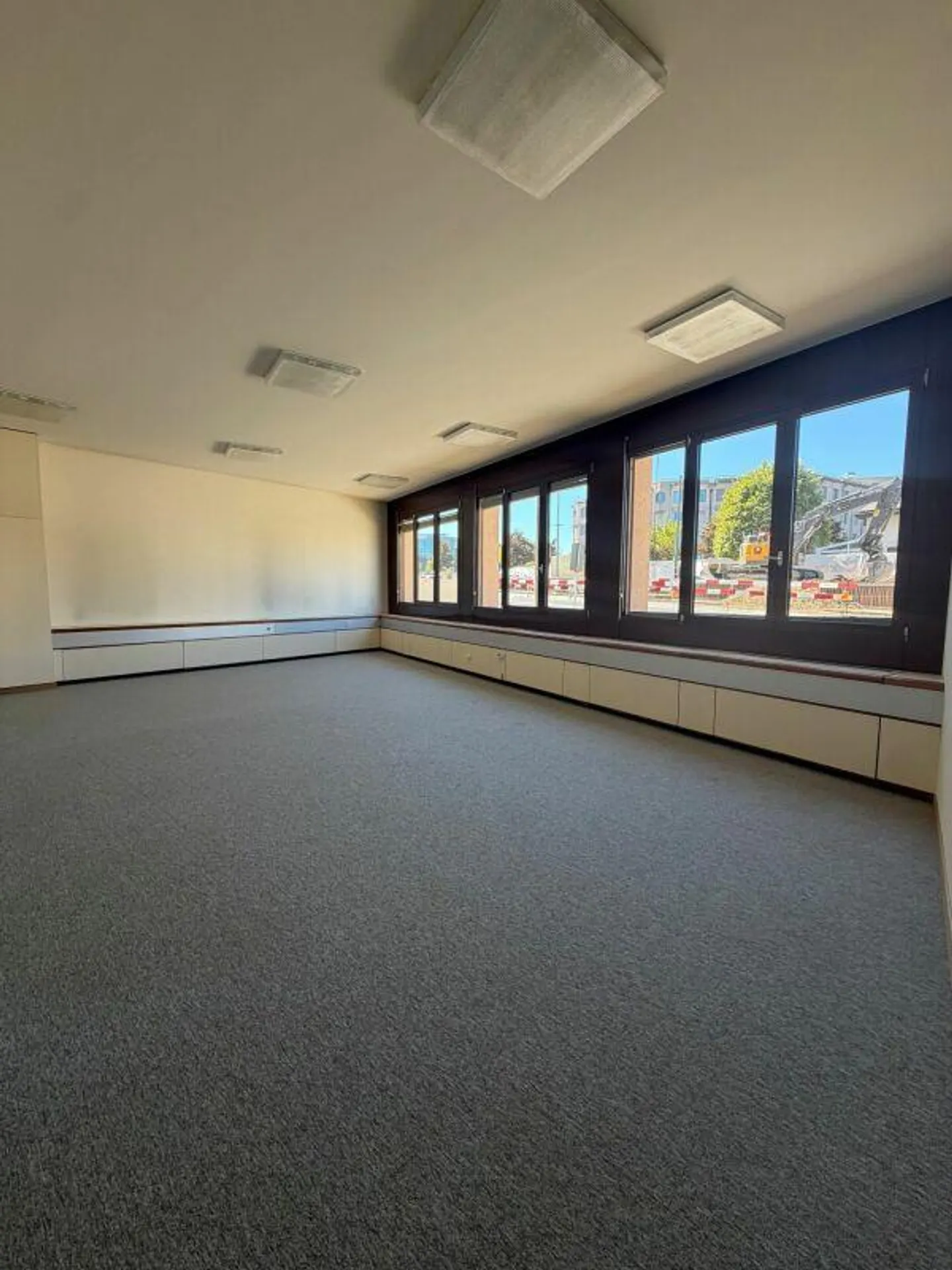 Helles Büro von 54 m² - Grand-Saconnex - Foto 2 von 3
