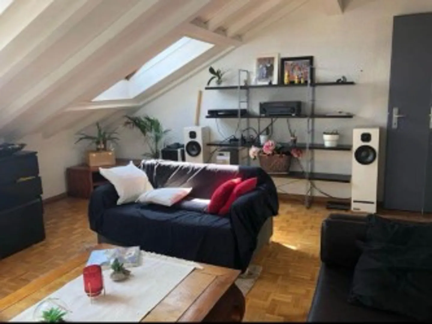 Appartement de 5 pièces à Les Pâquis - Photo 1 sur 4