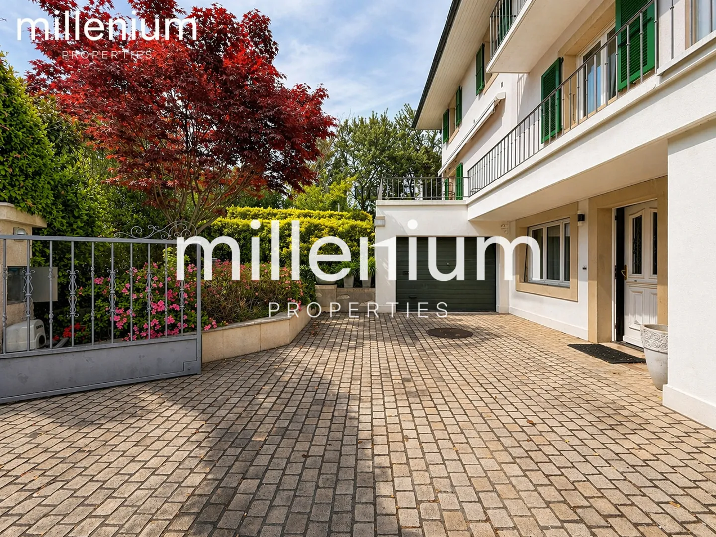 Schönes 8P Haus mit Pool in Onex - Foto 15 von 15