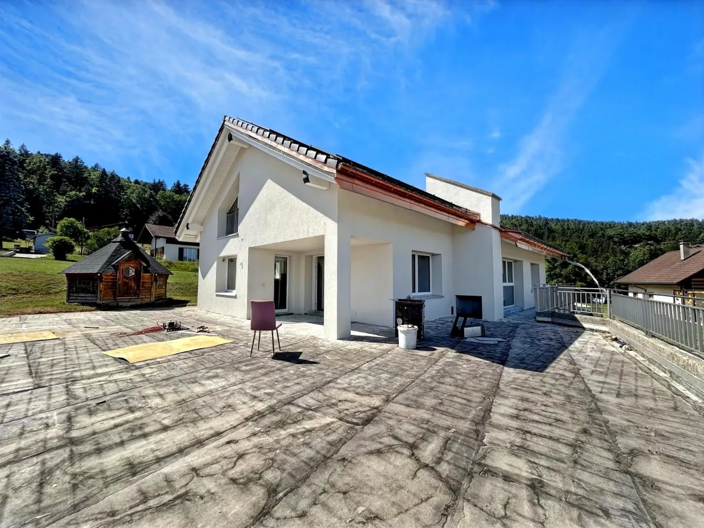6,5 Zimmer Villa - Foto 1 von 13