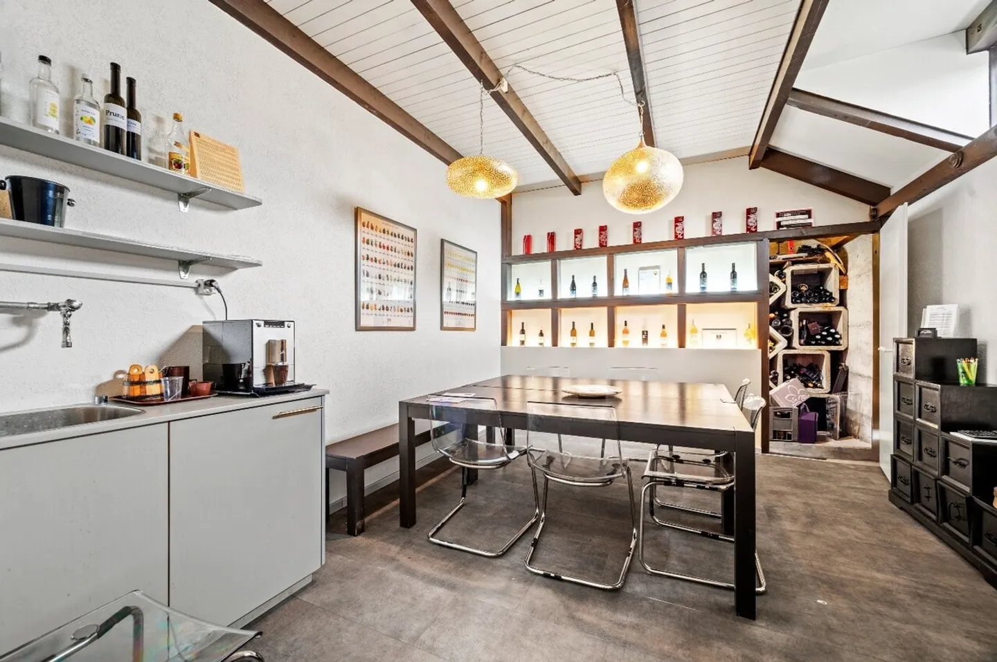 Cantina rinomata sul lago di Neuchâtel - Foto 7 di 18