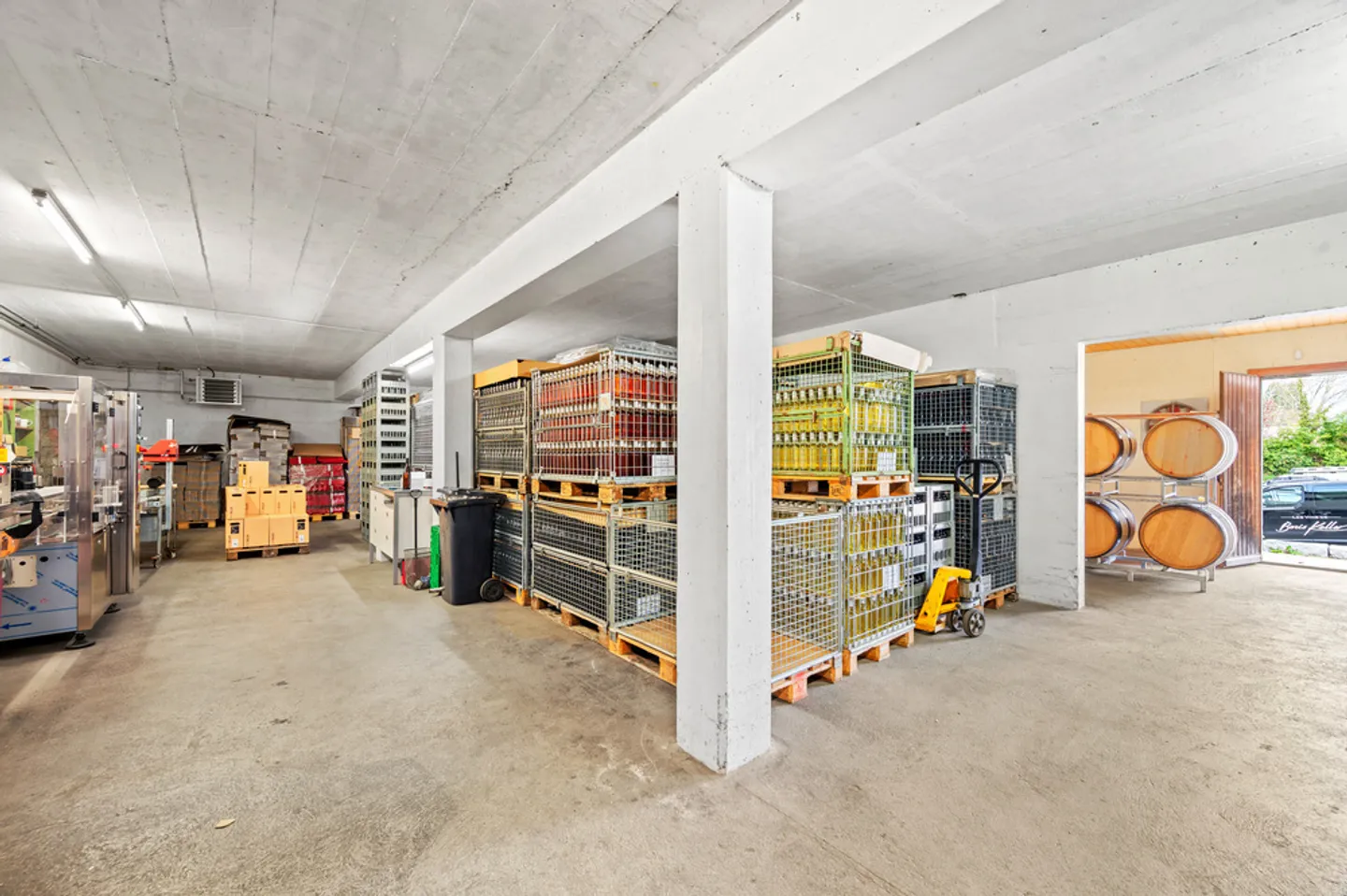 Cantina rinomata sul lago di Neuchâtel - Foto 14 di 18