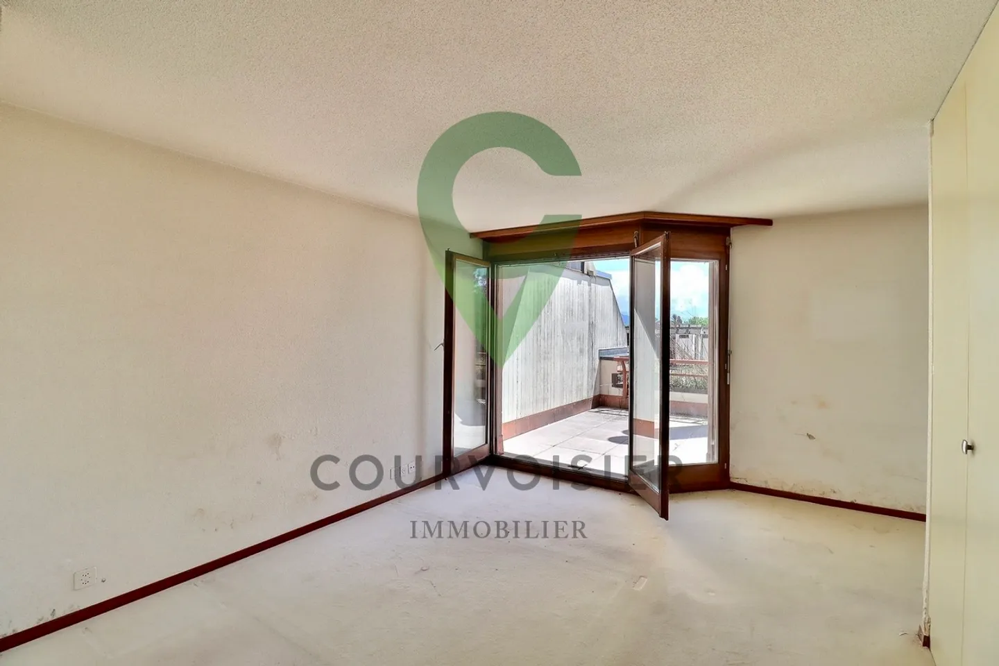 Geräumiges 5,5-Zimmer-Tripex zur Renovierung - Foto 8 von 13
