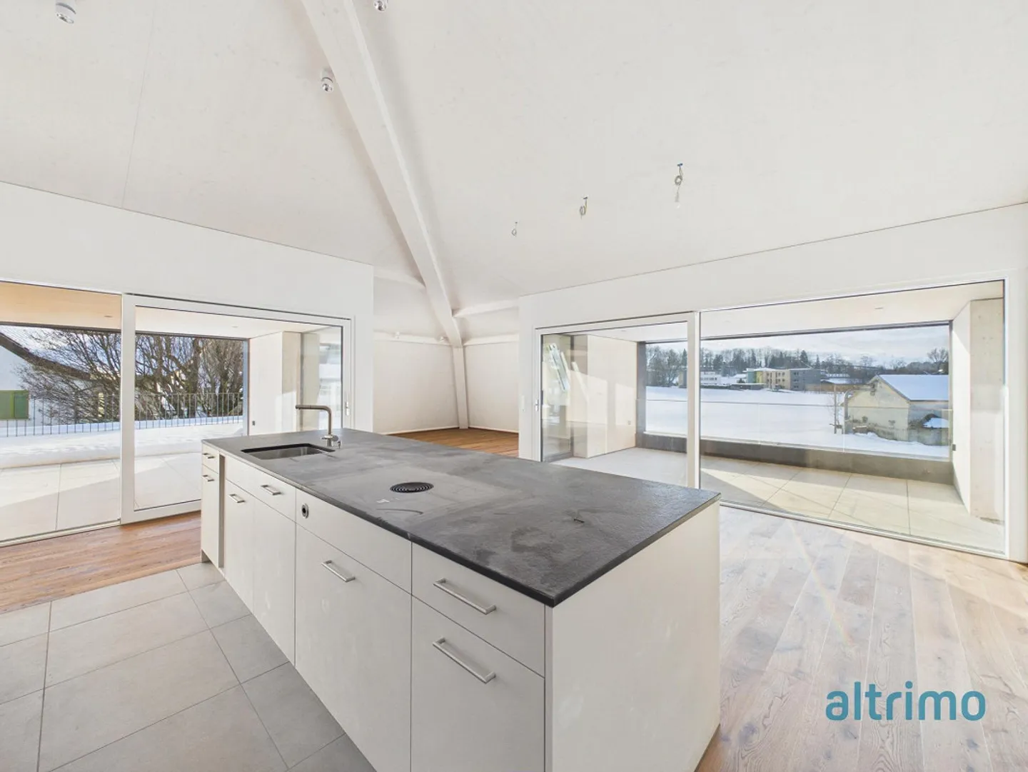 Something very special! - First rental sunny attic apartment - Photo 3 of 12