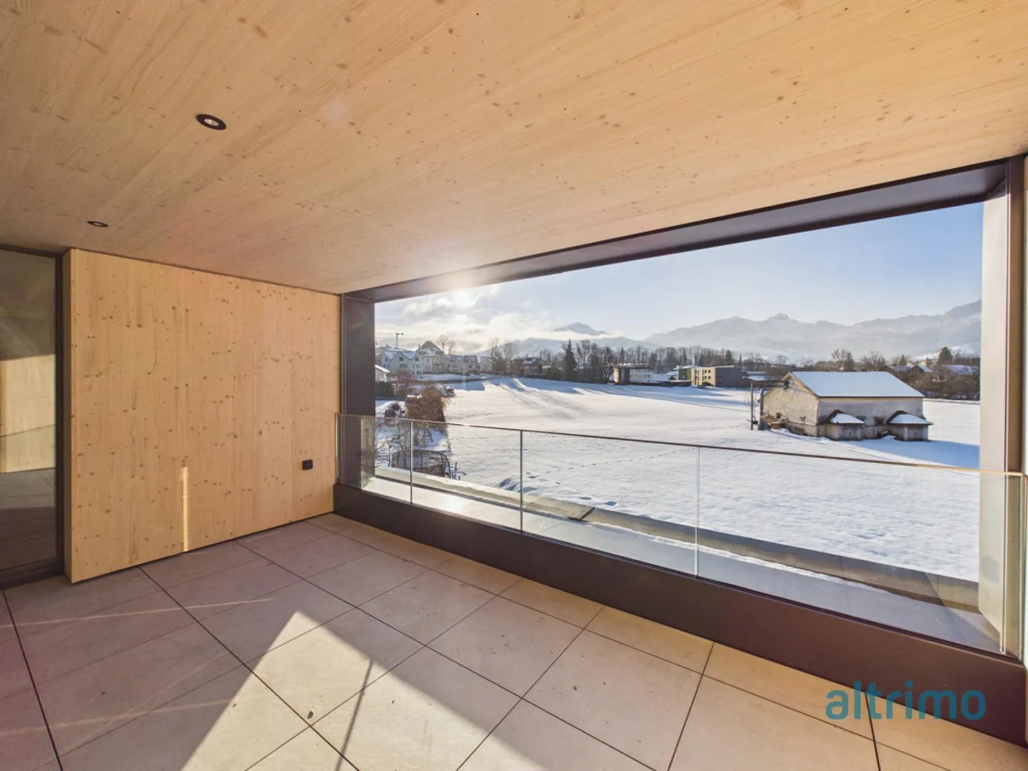 Something very special! - First rental sunny attic apartment - Photo 12 of 12