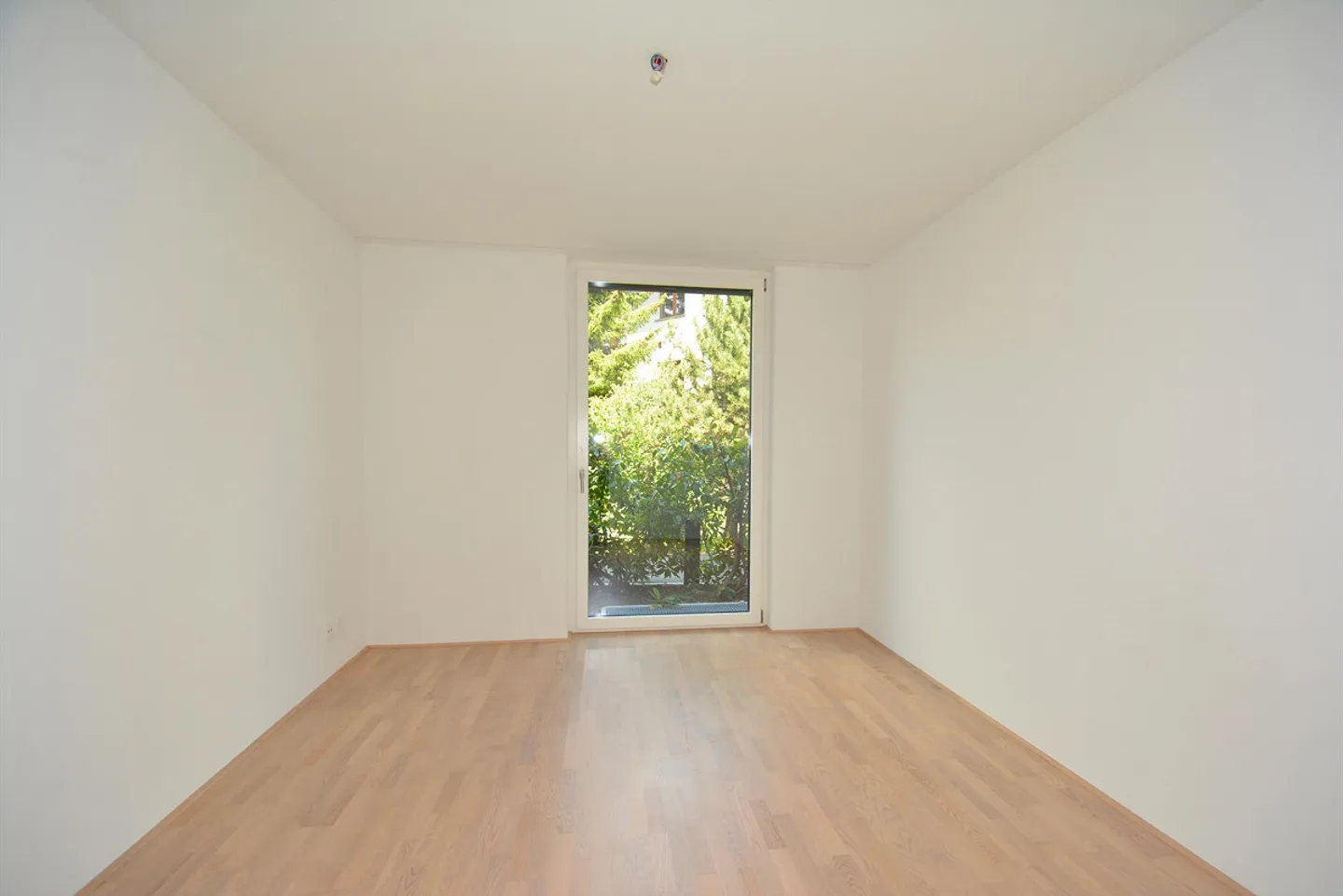 Appartement moderne de 4,5 pièces - Photo 5 sur 6