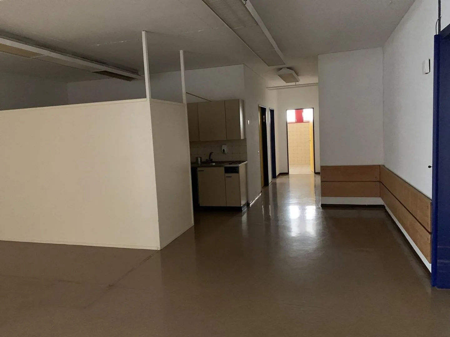Marly, Gewerbeimmobilien zur Miete im Erdgeschoss - ideal für ein Lager - ate - Foto 6 von 9