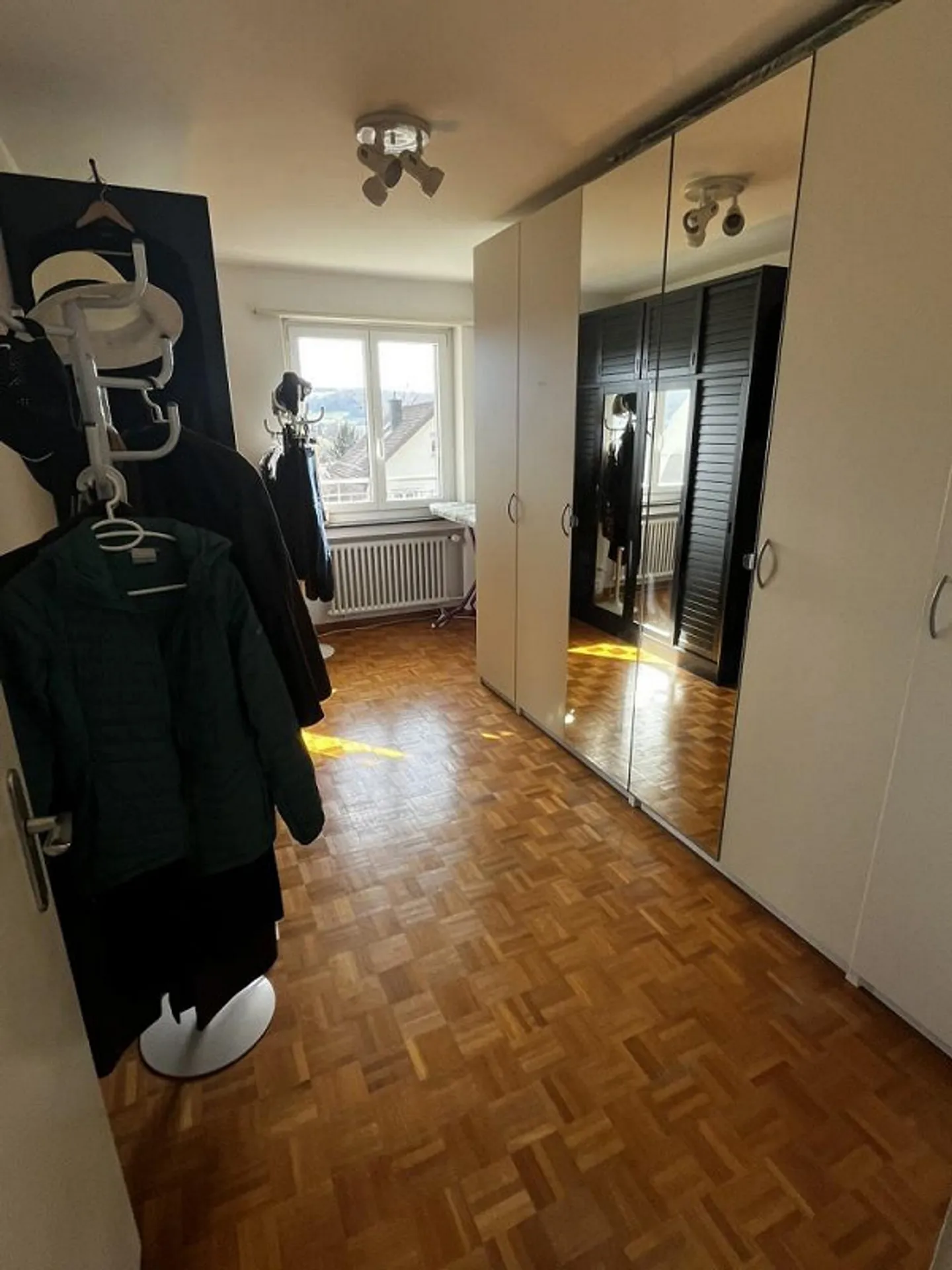 Open, bright 4.5-room apartment in Wallisellen - Photo 7 of 11