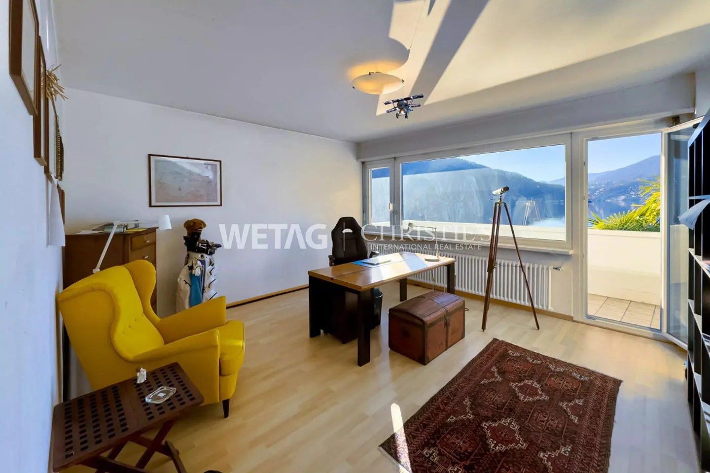 Villa exclusive au bord du lac à Lugano-Bissone à vendre, avec 2 places de bateau couvertes et 3 au quai, possible comme résidence secondaire - Photo 7 sur 13